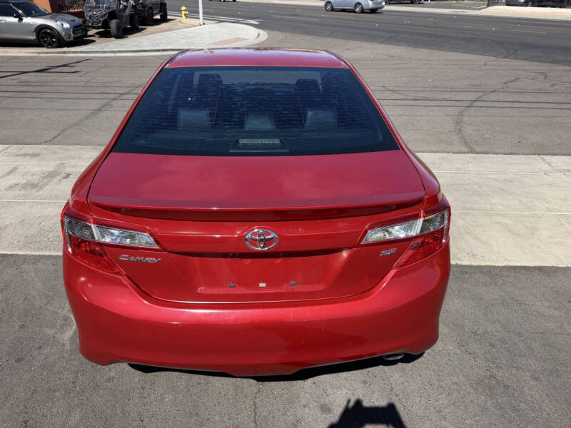 2012 Toyota Camry SE