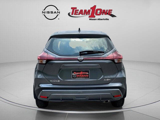 2025 Nissan Kicks Play S