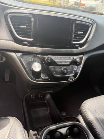 2018 Chrysler Pacifica Touring L