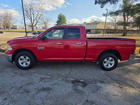 2016 RAM 1500 SLT