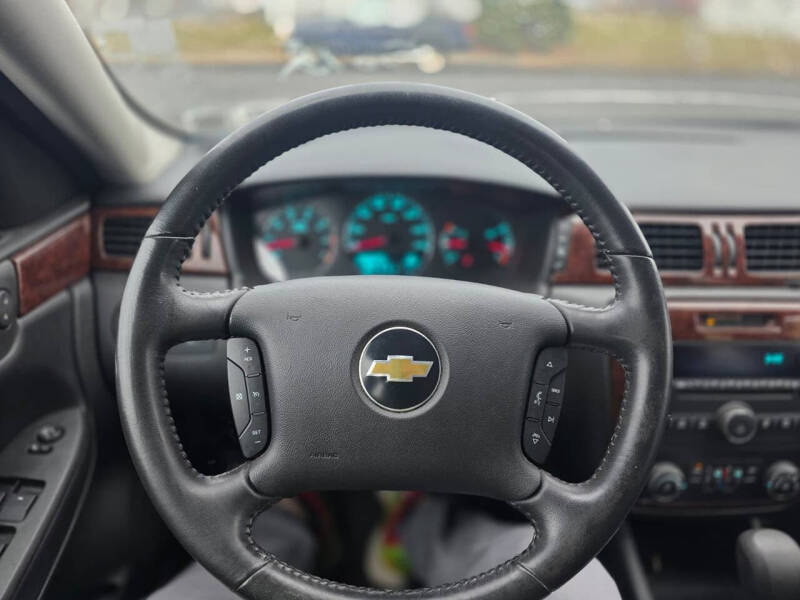 2011 Chevrolet Impala LT