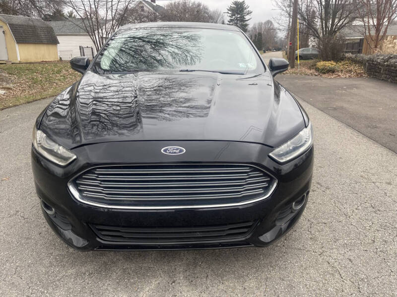 2016 Ford Fusion S's photo