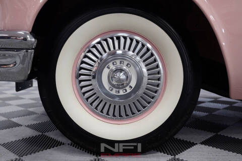 1957 Ford Thunderbird