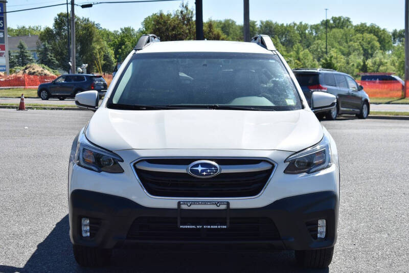 2022 Subaru Outback Premium