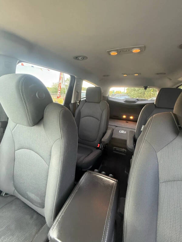 2016 Chevrolet Traverse LT