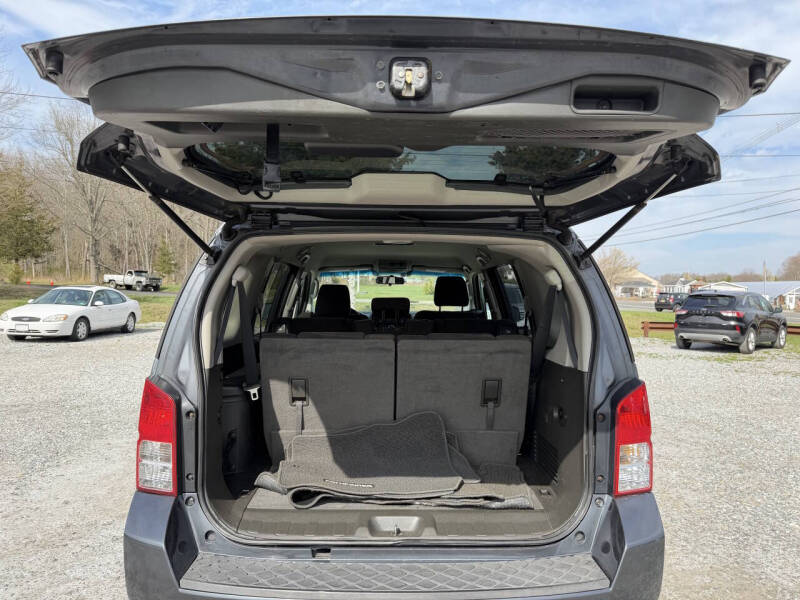 2010 Nissan Pathfinder SE