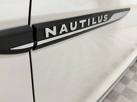 2020 Lincoln Nautilus Reserve
