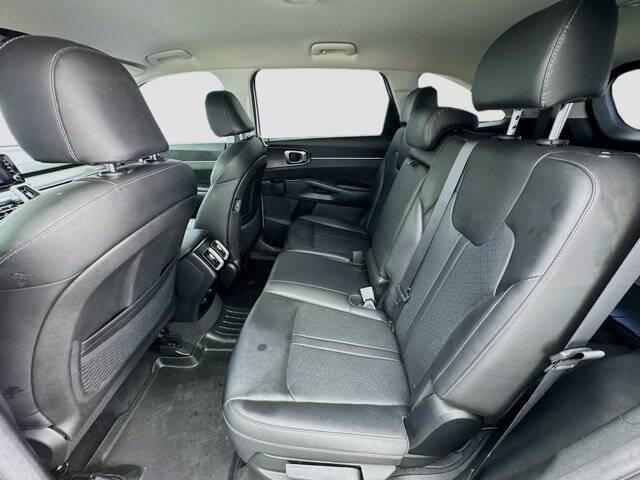 2022 Kia Sorento S