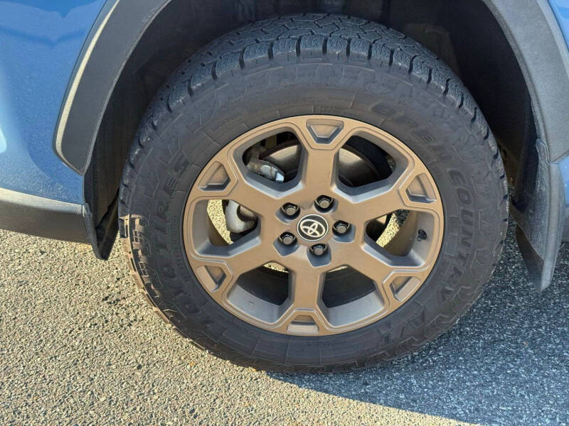 2023 Toyota RAV4 Hybrid Woodland Edition