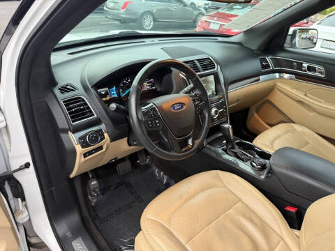 2017 Ford Explorer Limited