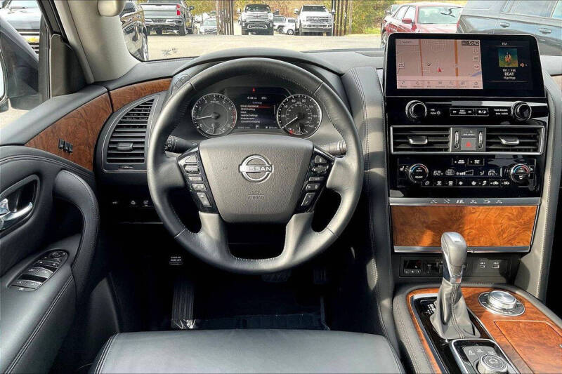 2024 Nissan Armada SL