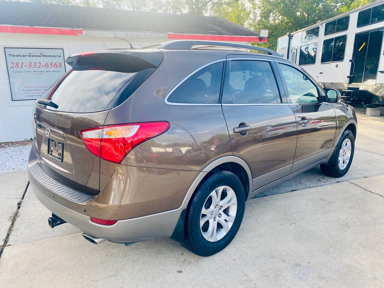 2012 Hyundai Veracruz for sale at Testarossa Motors in League City, TX