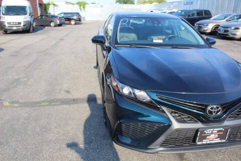 2021 Toyota Camry SE