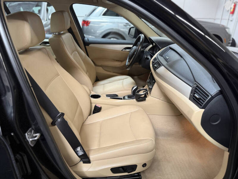 2015 BMW X1 sDrive28i