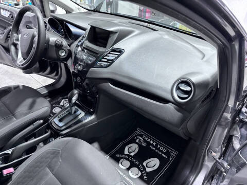 2014 Ford Fiesta SE