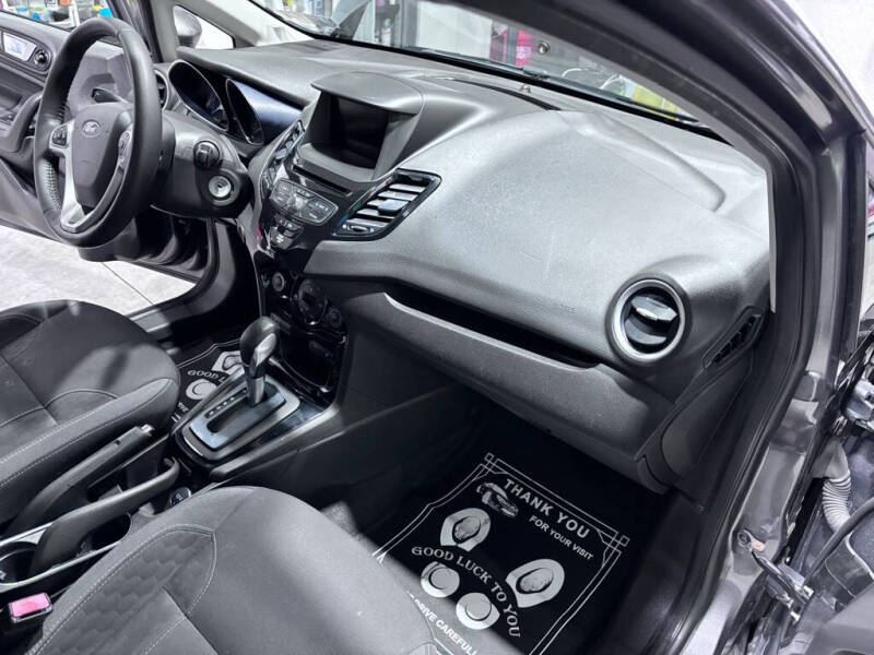 2014 Ford Fiesta SE