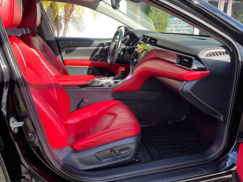 2019 Toyota Camry XSE