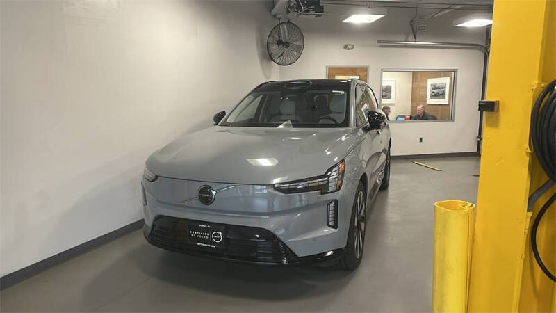 2025 Volvo EX90 Twin Ultra 7P