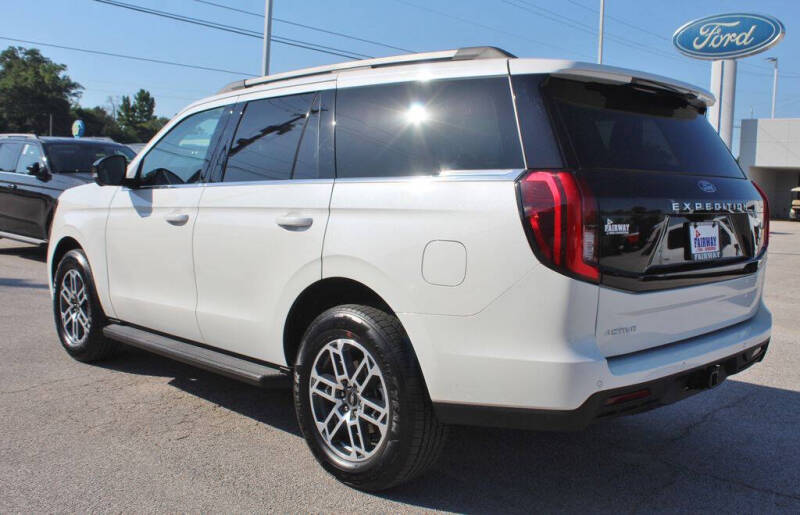 2026 Ford Expedition Active