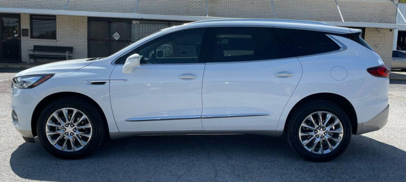 2020 Buick Enclave Essence