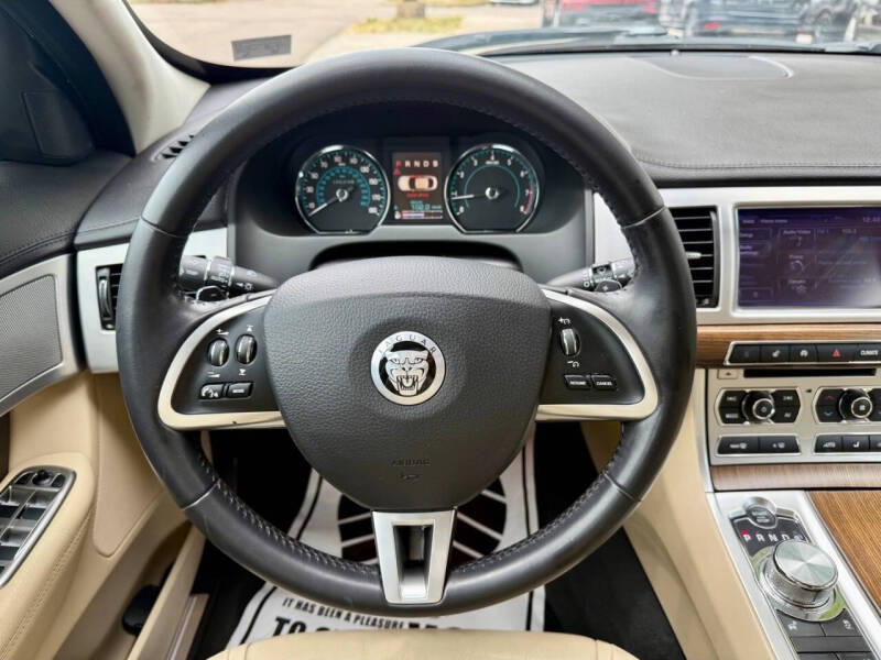 2013 Jaguar XF 3.0