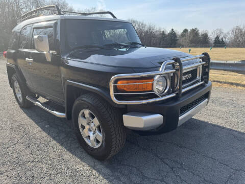 2007 Toyota FJ Cruiser for sale at ELIAS AUTO SALES in Allentown PA
