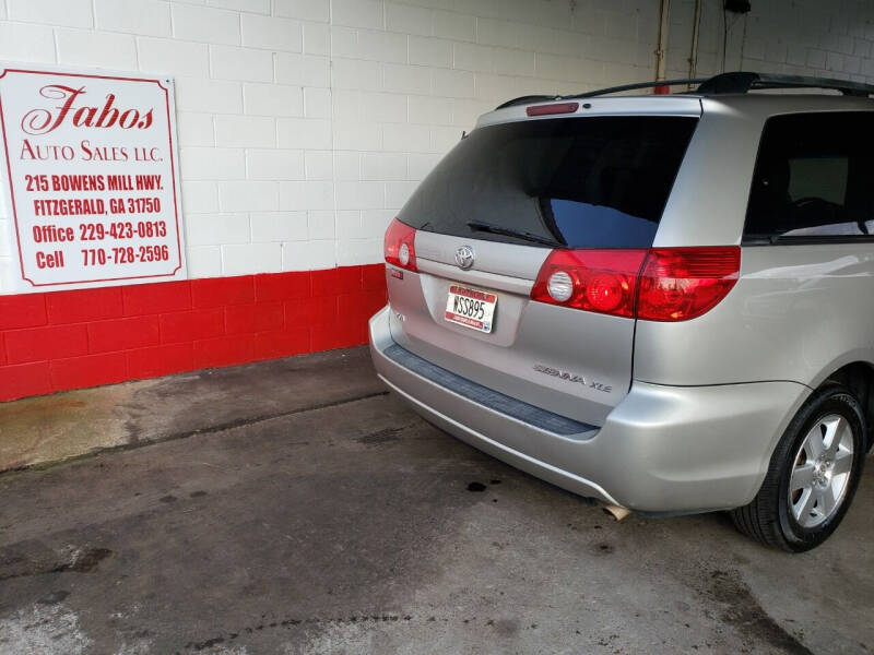 2006 Toyota Sienna XLE 7 Passenger