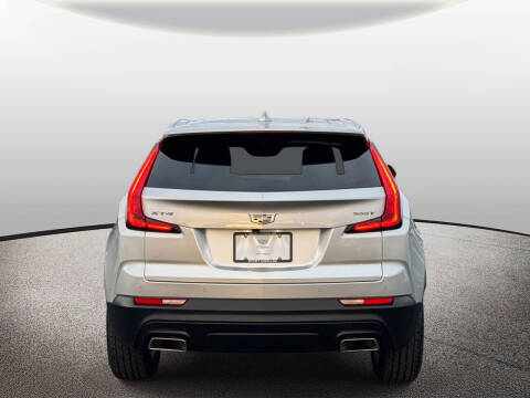 2022 Cadillac XT4 Luxury