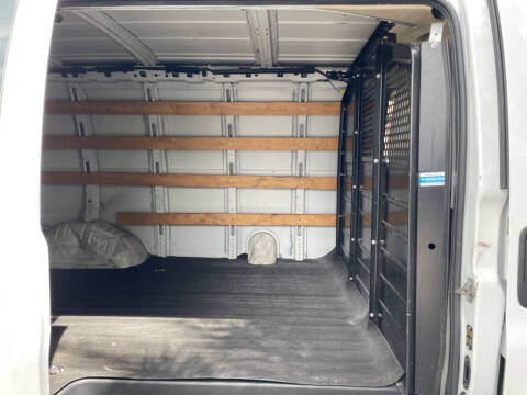 2018 GMC Savana 2500