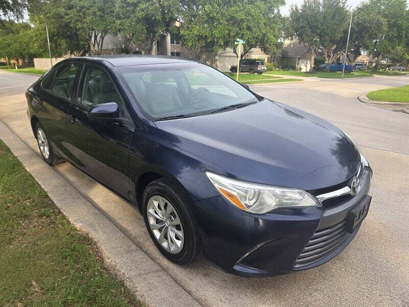 2015 Toyota Camry LE