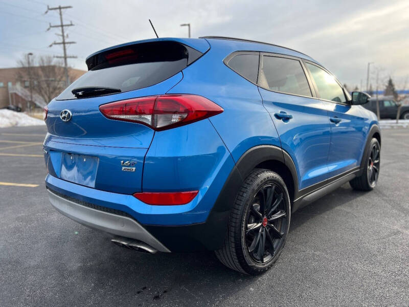 2017 Hyundai Tucson Night