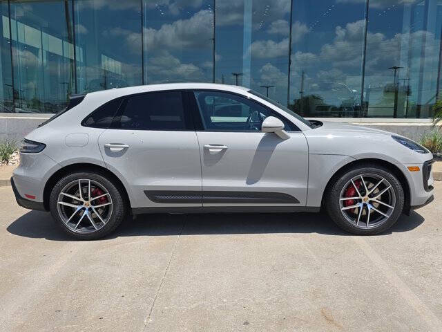 2023 Porsche Macan S
