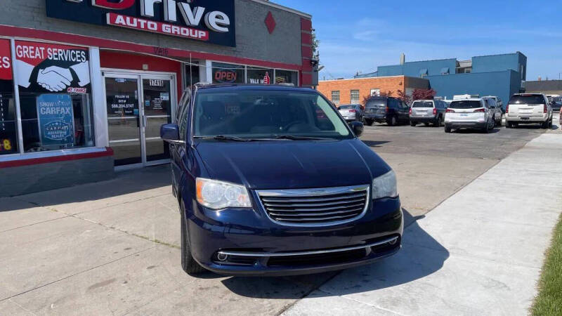 2014 Chrysler Town and Country Touring