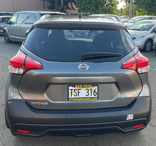 2018 Nissan Kicks S