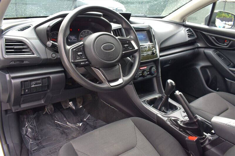 2017 Subaru Impreza 2.0i