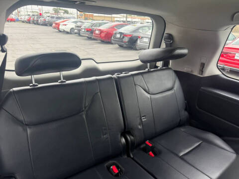 2014 Lexus LX 570
