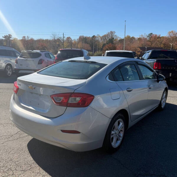 2017 Chevrolet Cruze LT Auto
