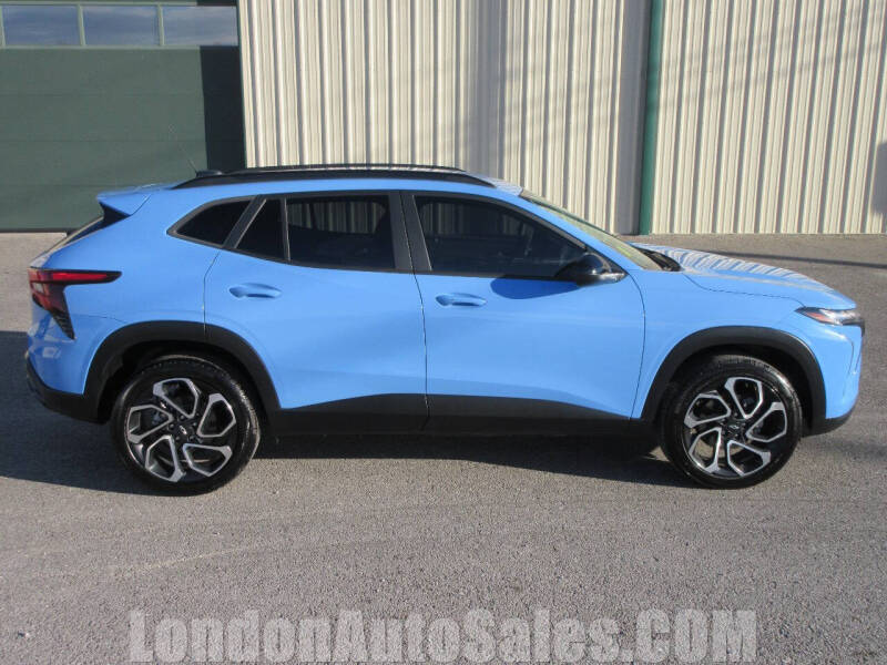 2024 Chevrolet Trax RS