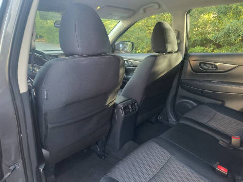2019 Nissan Rogue S