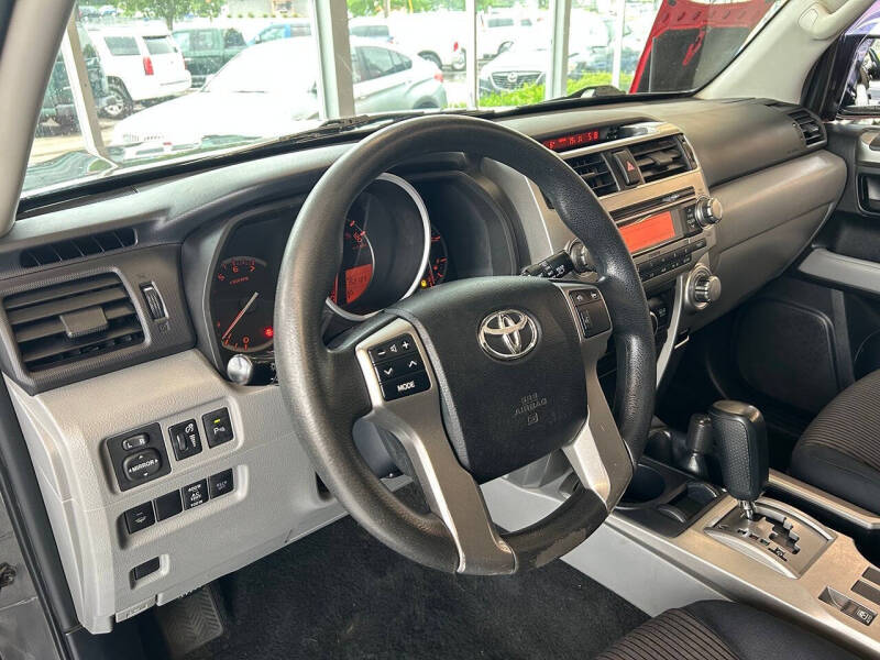 2012 Toyota 4Runner SR5