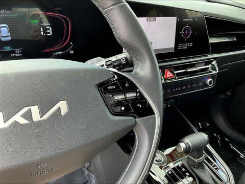 2023 Kia Niro EX
