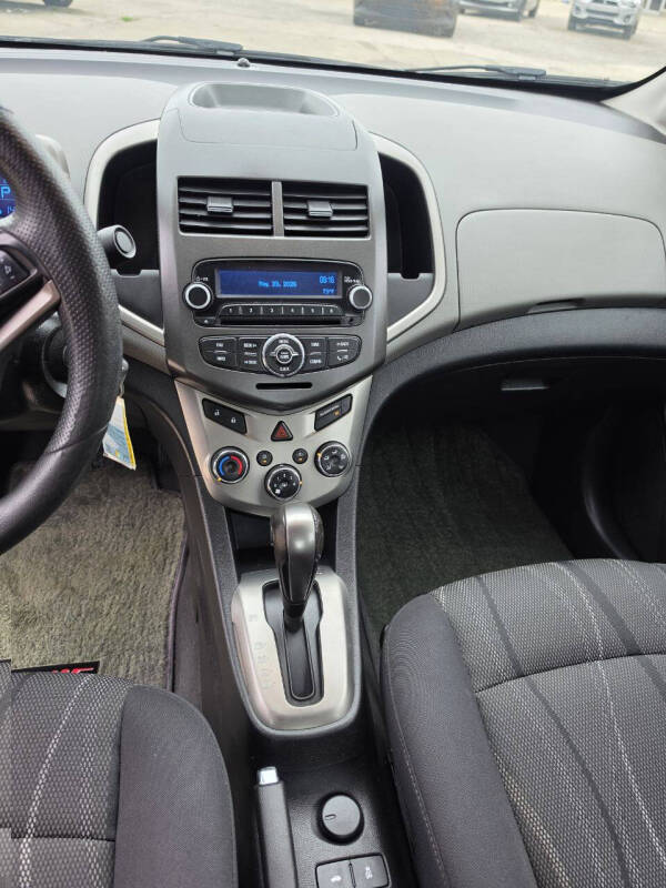 2014 Chevrolet Sonic LT Auto