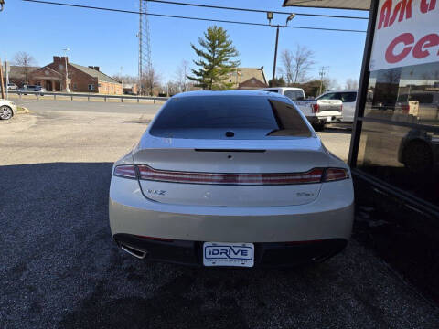 2016 Lincoln MKZ
