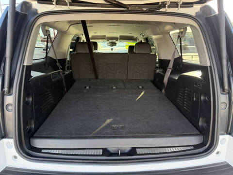 2017 GMC Yukon XL SLT