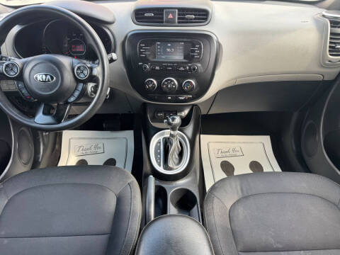 2016 Kia Soul +