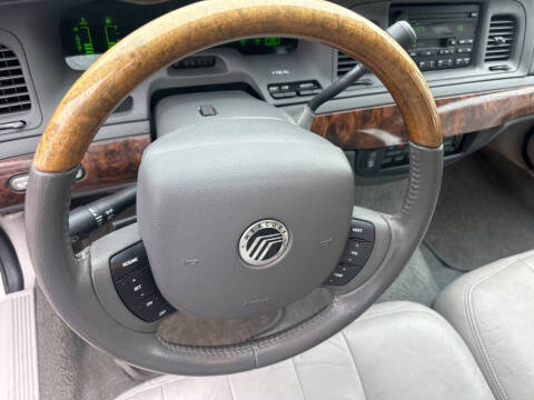 2005 Mercury Grand Marquis LS Premium