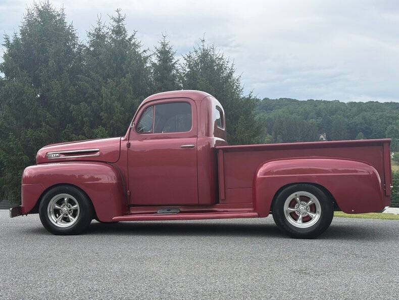 1948 Ford F-1