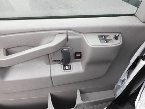 2017 Chevrolet Express LT 3500