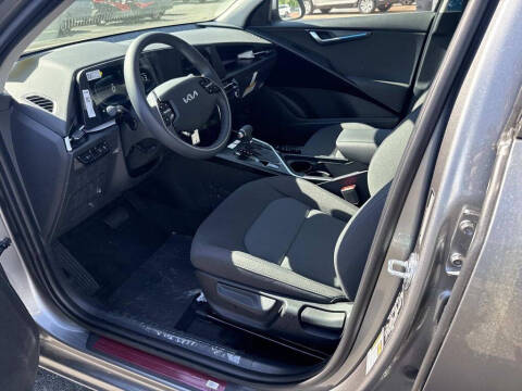 2026 Kia Niro LX