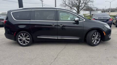2019 Chrysler Pacifica Limited